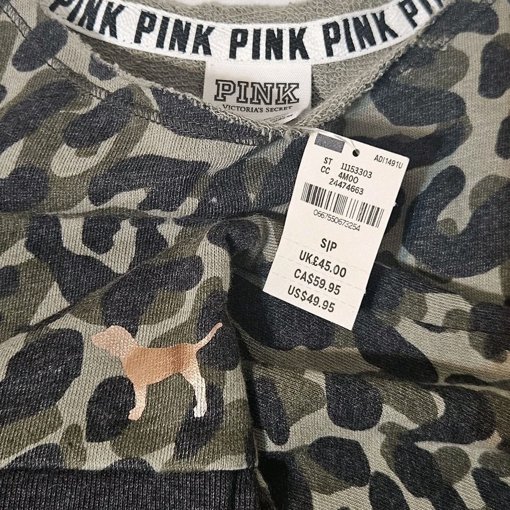 Victoria's Secret Pink Camo Campus Top Shirt Camo Green Dog S NWT‎ $50 MSRP